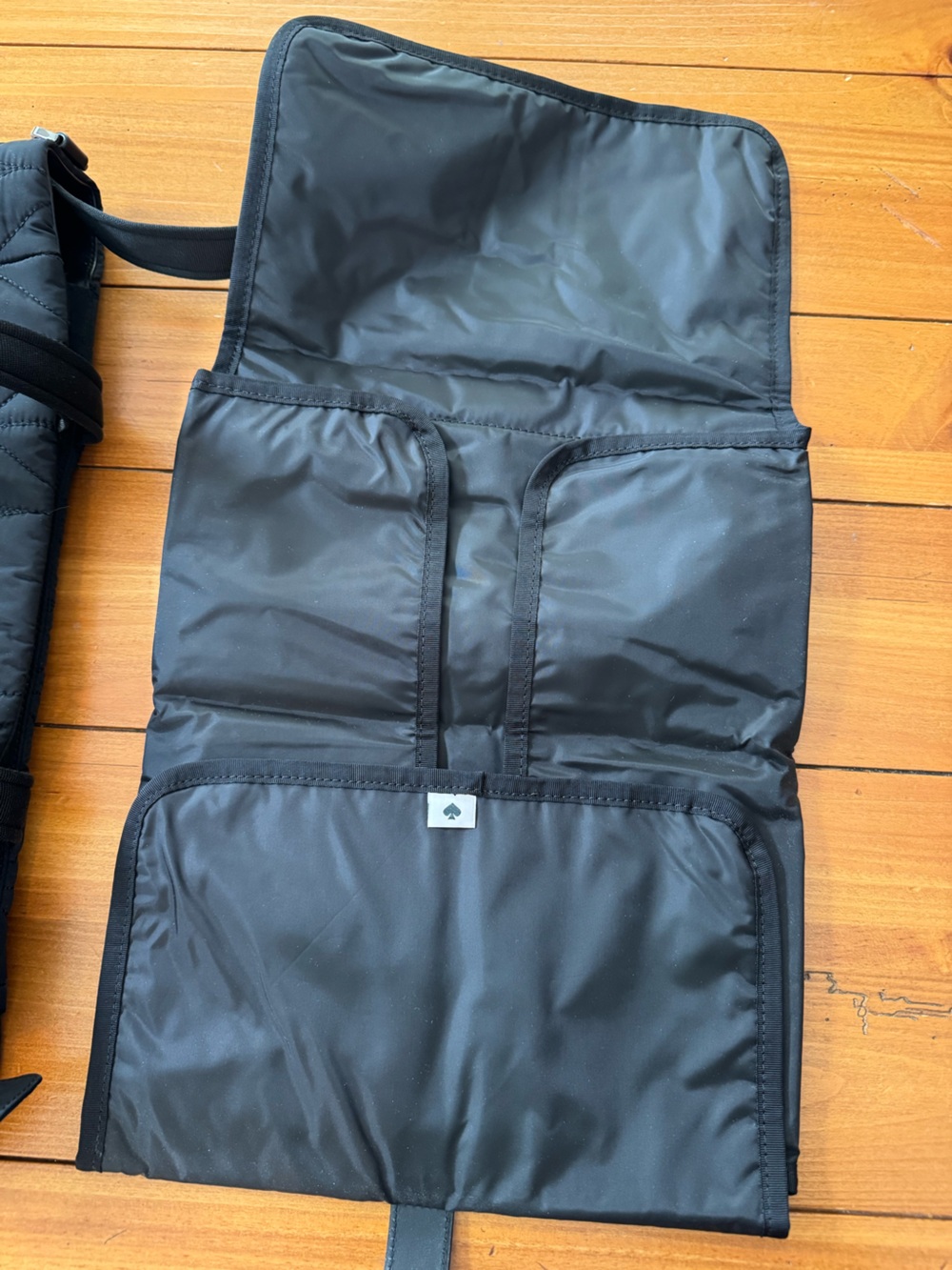 â ď¸Kate Spade Black Quilted Toteâ ď¸ Travel Tote or Diaper Bag - Picture 11 of 16